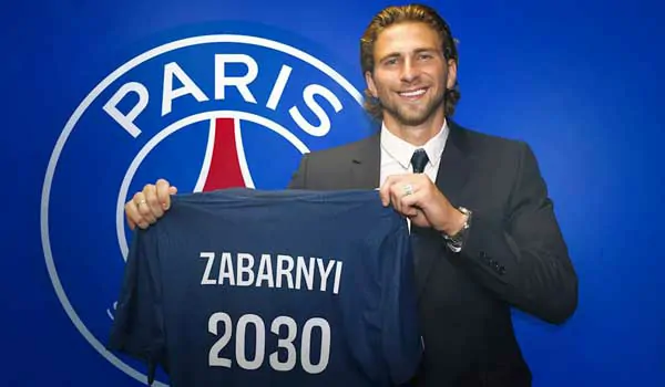 نجم الدوري الإنجليزي الممتاز